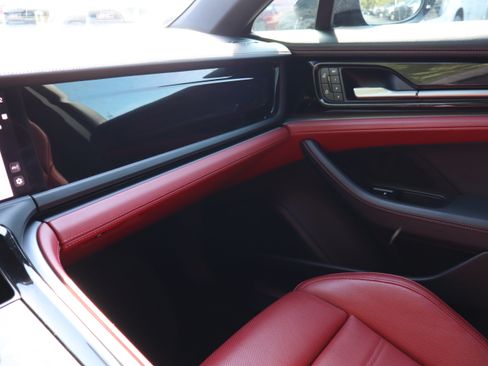 Used 2024 Porsche Panamera 4 AWD/4WD image 46