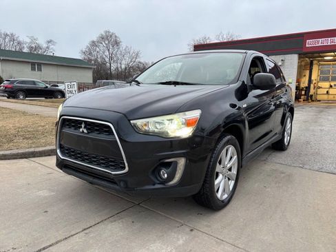 Used 2015 Mitsubishi Outlander Sport SE image 5