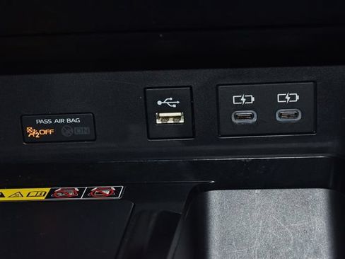 Used 2025 Toyota Camry LE FWD image 36