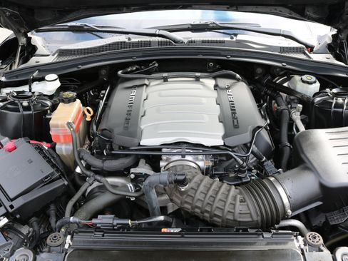 Used 2018 Chevrolet Camaro SS w/ Redline Edition image 25