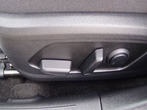 Used 2025 Hyundai Sonata SEL FWD image 16