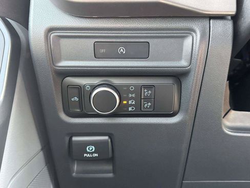 Used 2025 Ford F150 XL AWD/4WD image 25