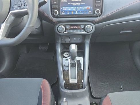 New 2025 Nissan Versa SR image 3