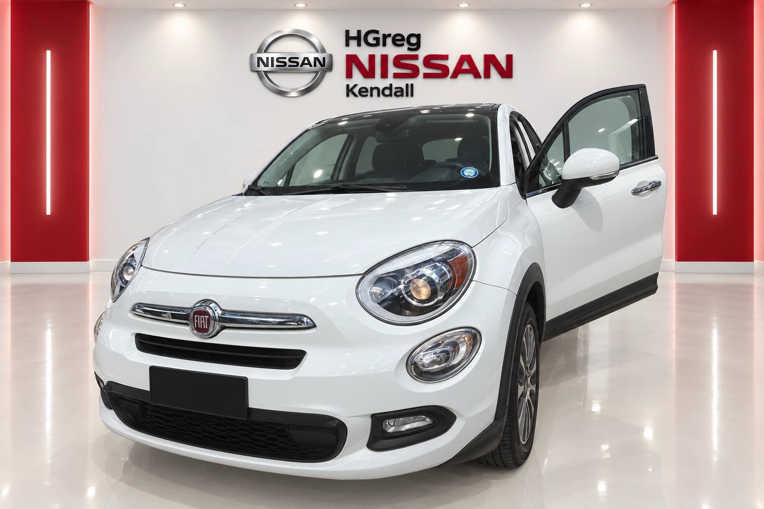 Used 2018 FIAT 500X Lounge w/ Lounge Premium Package (FWD) image 3