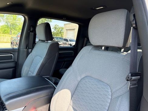 Used 2025 RAM 1500 Big Horn AWD/4WD image 9