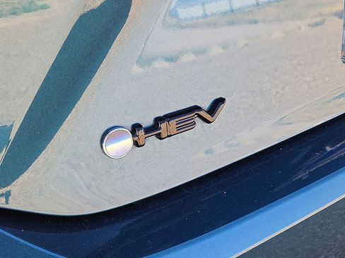 Used 2026 Toyota Camry SE w/ Convenience Package image 13