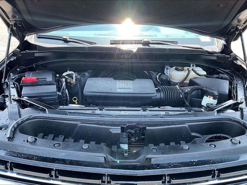 Used 2023 Chevrolet Tahoe LT w/ Luxury Package AWD/4WD image 30