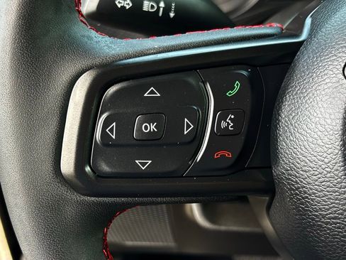 Used 2024 Jeep Wrangler Unlimited Rubicon w/ Safety Group image 18