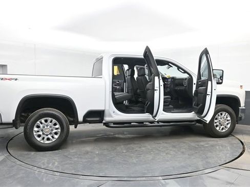 Used 2023 Chevrolet Silverado 2500 LTZ image 53
