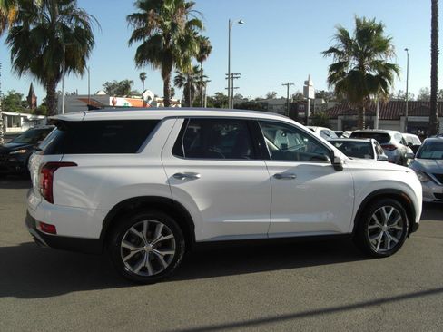 Used 2022 Hyundai Palisade SEL w/ 8P Bench Seat Package FWD image 14