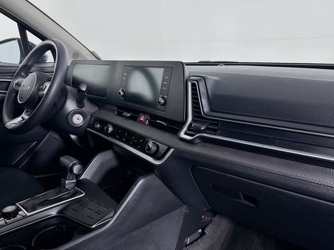 Used 2023 Kia Sportage LX image 28
