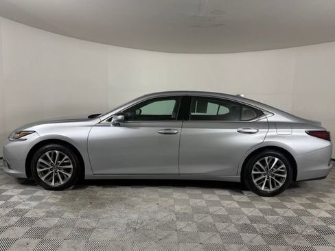 Certified 2023 Lexus ES 350 w/ Accessory Package (Z2) FWD image 3