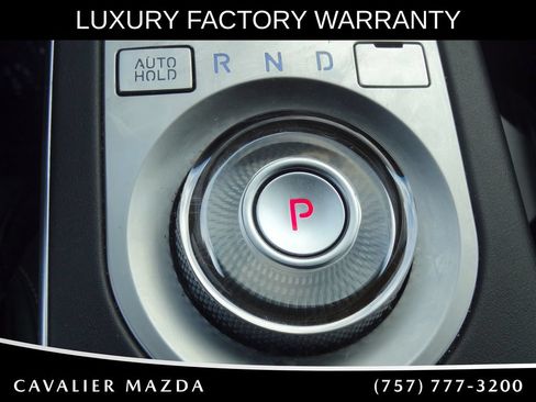 Used 2025 Genesis GV70 2.5T AWD/4WD image 53