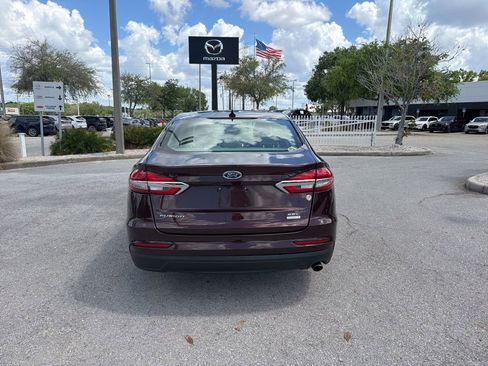 Used 2019 Ford Fusion SEL image 9