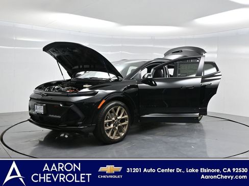 New 2026 Chevrolet Equinox EV RS image 36