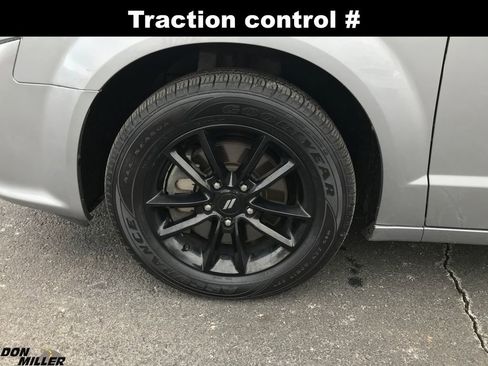 Certified 2019 Dodge Grand Caravan GT image 10