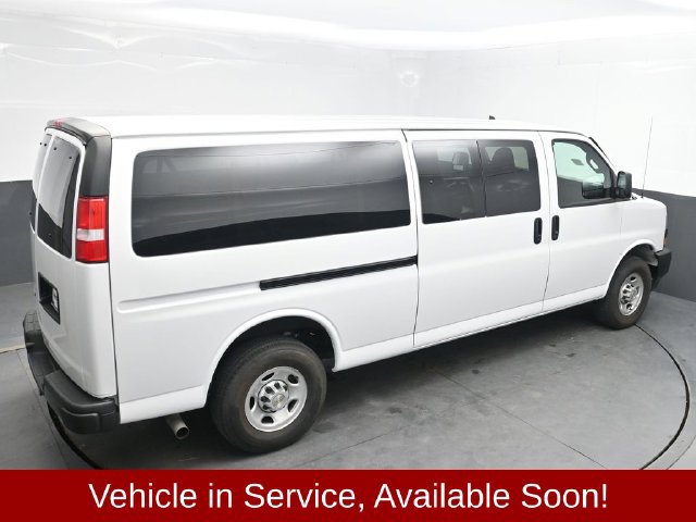 Used 2024 Chevrolet Express 3500 LS RWD image 30