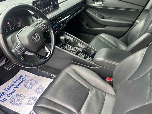 Used 2023 Honda Accord Sport image 10