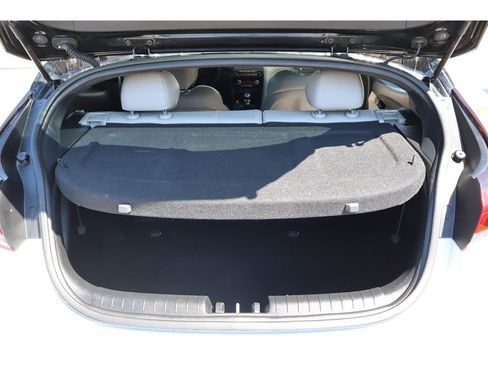 Used 2019 Hyundai Veloster Turbo Ultimate FWD image 54