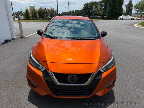 Used 2020 Nissan Versa SR w/ Convenience Package FWD image 2