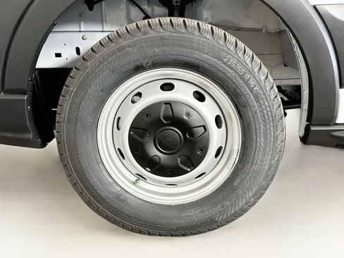 New 2026 Ford Transit 250 148 High Roof Extended RWD image 7