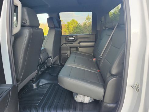 New 2026 GMC Sierra 2500 Pro image 13
