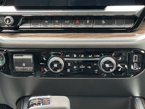 New 2026 Chevrolet Silverado 1500 LT image 19