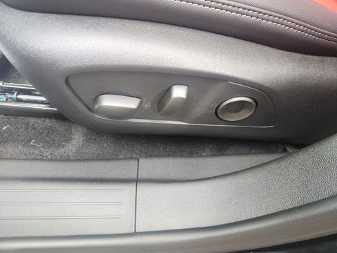 New 2025 Chevrolet Equinox EV RS image 19