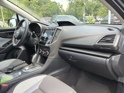 Used 2021 Subaru Crosstrek 2.0i Premium AWD/4WD image 18