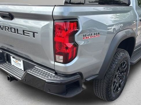 Used 2026 Chevrolet Colorado Trail Boss AWD/4WD image 36
