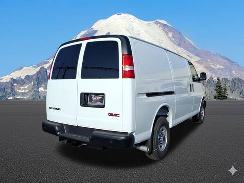 New 2025 GMC Savana 2500 image 2