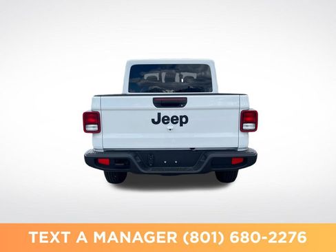 New 2026 Jeep Gladiator Sport AWD/4WD image 4