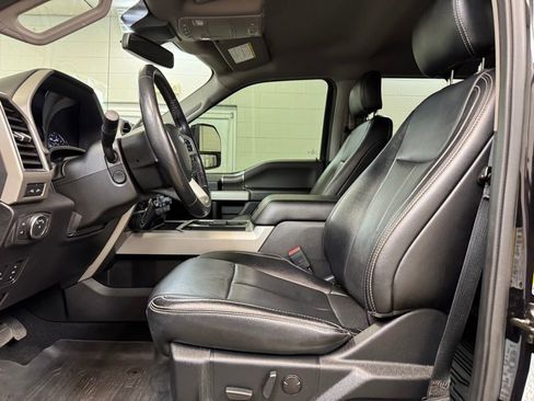 Used 2021 Ford F350 Lariat image 13