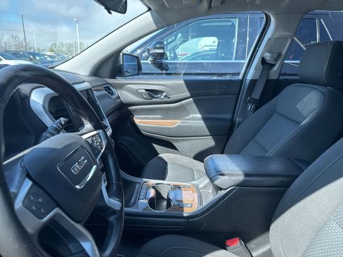 Used 2020 GMC Acadia SLE w/ Driver Convenience Package image 31