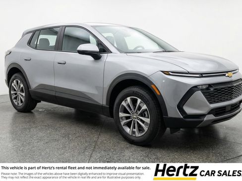 Used 2025 Chevrolet Equinox LT image 1