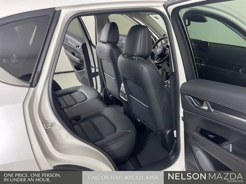 Used 2025 MAZDA CX-5 Carbon Edition AWD/4WD image 16