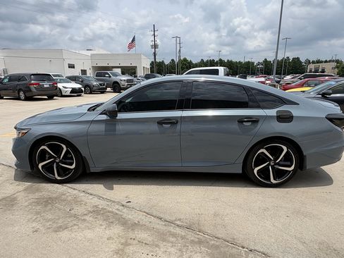 Used 2021 Honda Accord Sport Special Edition image 5