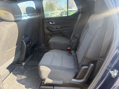 Used 2023 Chevrolet Traverse LT w/ LPO, Floor Liner Package image 10