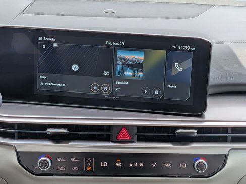 Certified 2025 Kia Sorento S AWD/4WD image 24