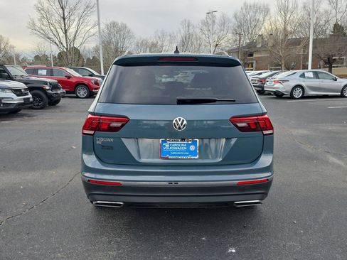 Used 2021 Volkswagen Tiguan SE image 5