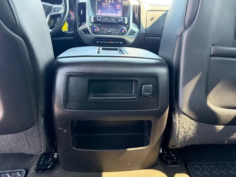 Used 2015 GMC Sierra 1500 SLT w/ SLT Crew Cab Value Package AWD/4WD image 22