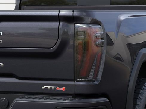 New 2026 GMC Sierra 2500 AT4 w/ AT4 Premium Plus Package AWD/4WD image 36