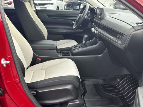 Certified 2024 Honda CR-V EX image 6