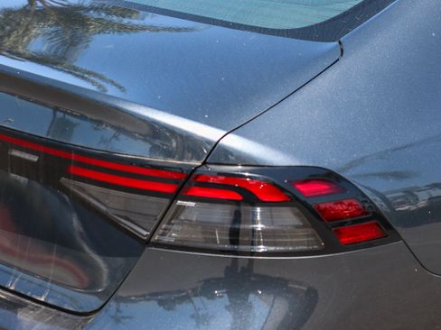 Used 2024 Honda Accord LX image 9