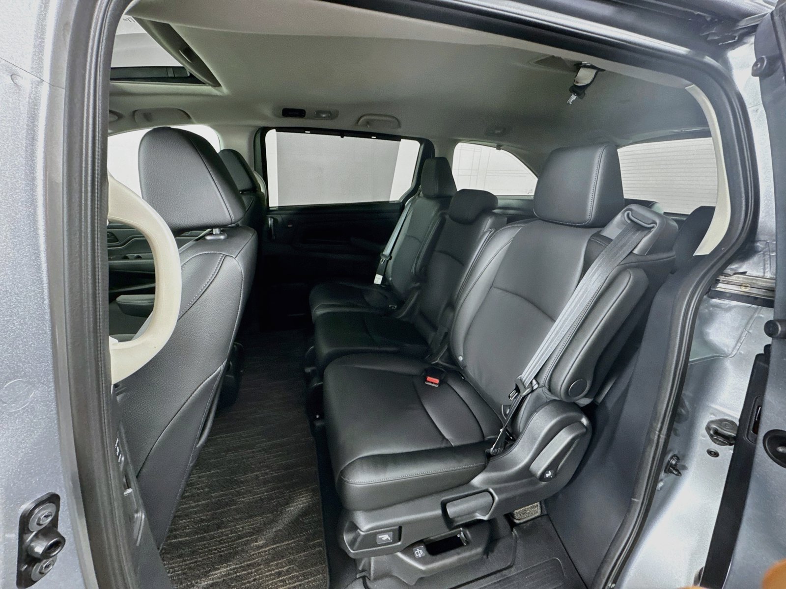 Used 2026 Honda Odyssey EX-L image 28