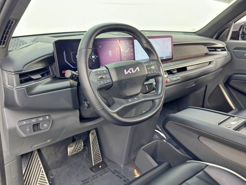 Used 2024 Kia EV9 GT-Line image 14