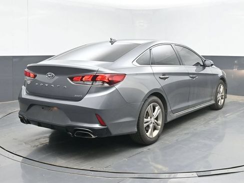 Used 2018 Hyundai Sonata Sport w/ Tech Package 05 FWD image 10