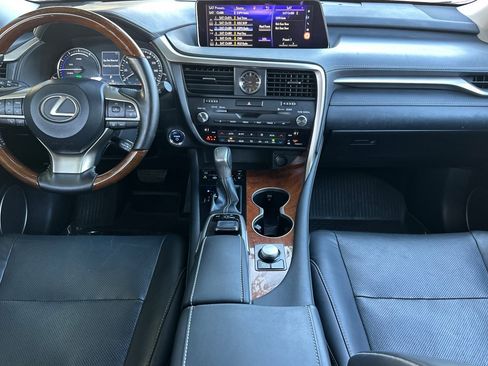 Used 2018 Lexus RX 450hL Premium image 17