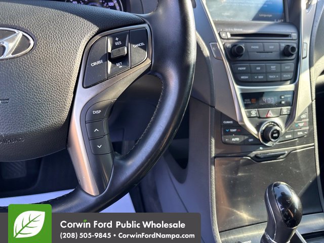 Used 2014 Hyundai Azera Limited w/ Option Group 02 FWD image 18
