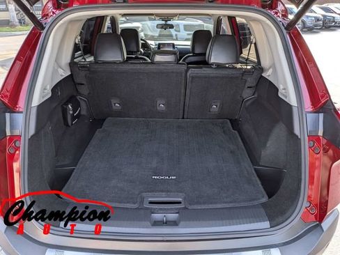 Used 2022 Nissan Rogue SV w/ SV Premium Package FWD image 15